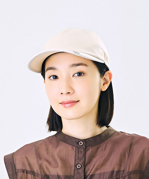 LIGHT BEIGE モデル頭囲：56cm